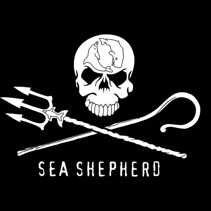 2018 NEW 1PCS 17.8CM*12.8CM Skullhead Sticker Anti Whaling Whale War Pirate Decal Car Stickers Car Styling Black White