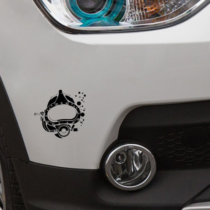 16.6*15.1CM Funny Scuba Diver Diving Mask Silhouette Car Stickers Vinyl Decor Accessories C12-0715