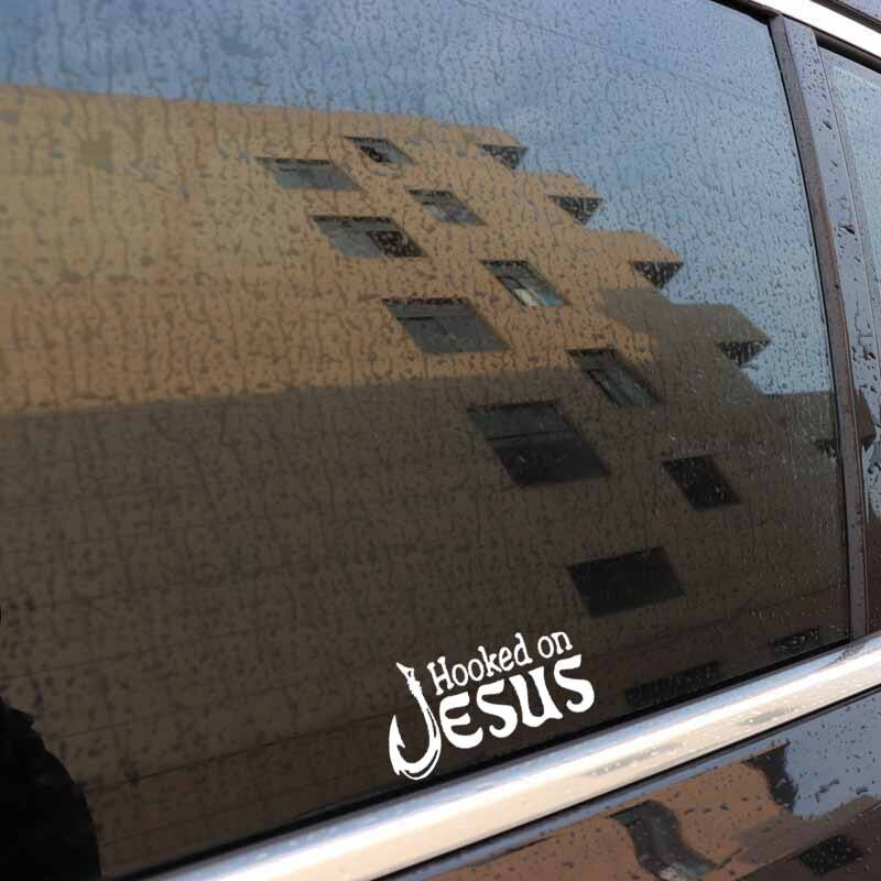 14CM*7.6CM Hooked On JESUS Car Sticker Vinyl Decal Religious Christian Fish Black/Silver C3-1341
