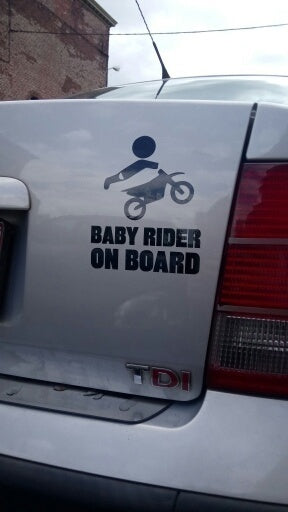 2018 NEW   12.8CM*15.2CM Baby Dirtbike Sticker Baby On Board In Car Safety Sign Car Stickers And Decals