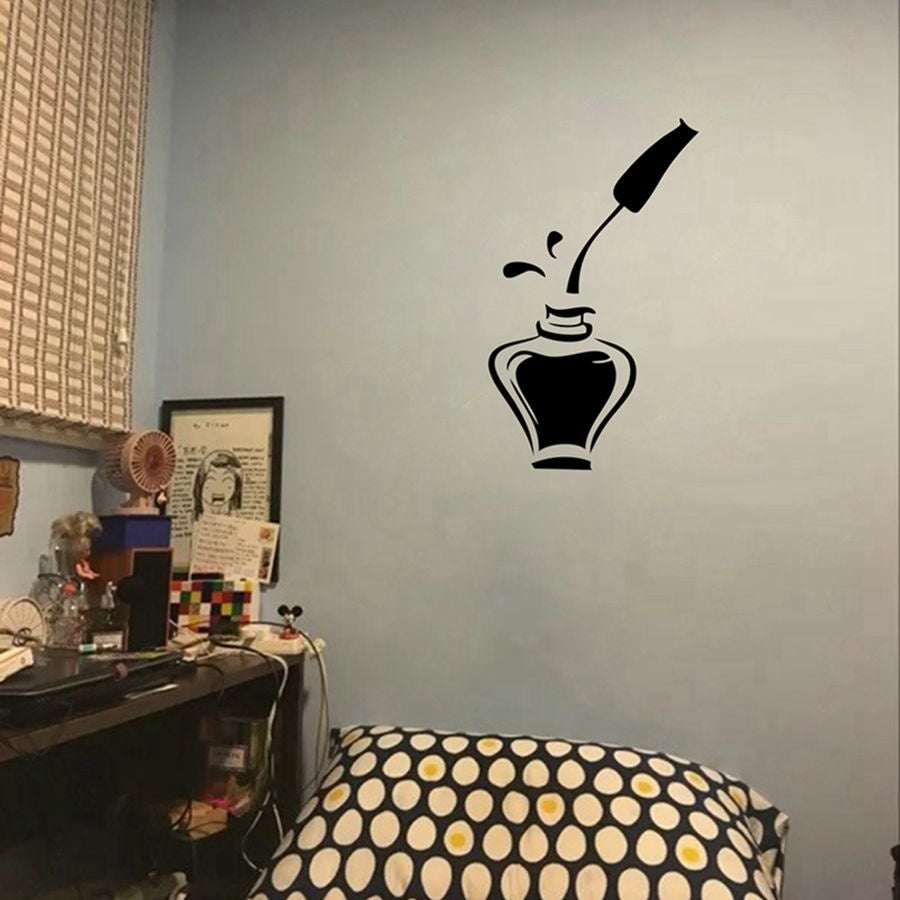 2018 NEW Nail Polish Beauty Manicure Salon Wall Window Vinyl Decal Sticker Decor