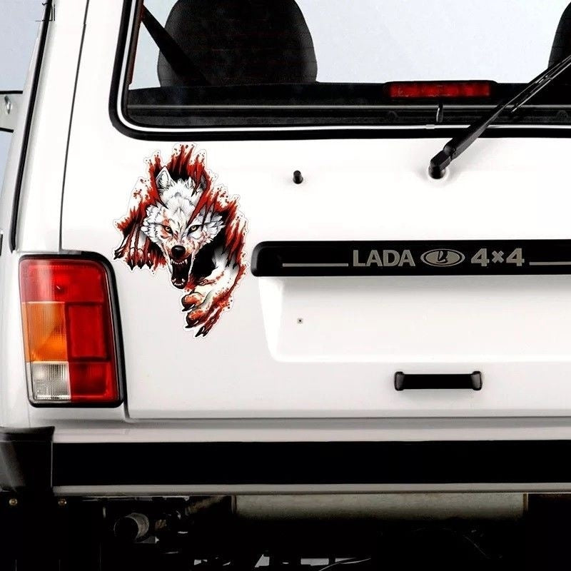 New Hot Angry Wolf Vinyl Sticker Car Window Motorcycle Motorbike Helmet Skateboard Bumper Car Door Sticker Decals