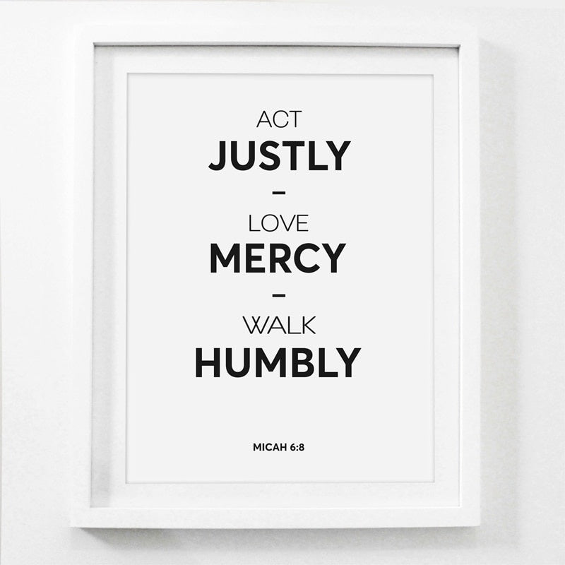 1Set(2Pcs) Bible Verse Quote Canvas Print Wall Art , Love, Mercy Christian Scripture Print Black and White Poster Bible Verse Wall Decor