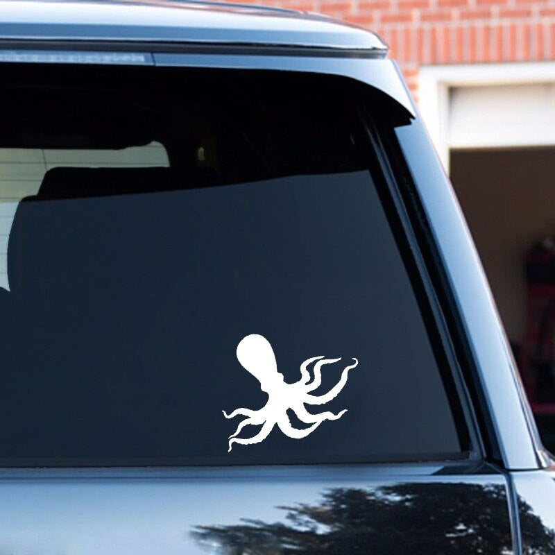 High-quality 15.9cm*12.1cm Full Of Inks Blue Mountain Little And Dainty Octopus Black/Silver Vinyl Decal Beautiful Car Sticker C18-0217