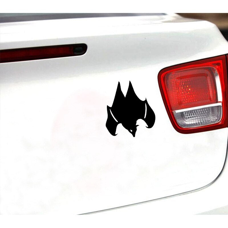 15.8cm*18cm Lifelike Lovely Stand On A Branch With An Inverted Bat Vinyl Car Sticker Decal Vivid Pattern C18-0812