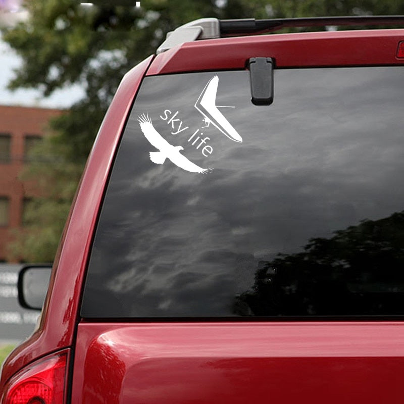 18CM*16.8CM SKY LIFE HANG GLIDING PILOT EAGLE Vinyl Car Window Sticker Decal Black/Silver C15-0872