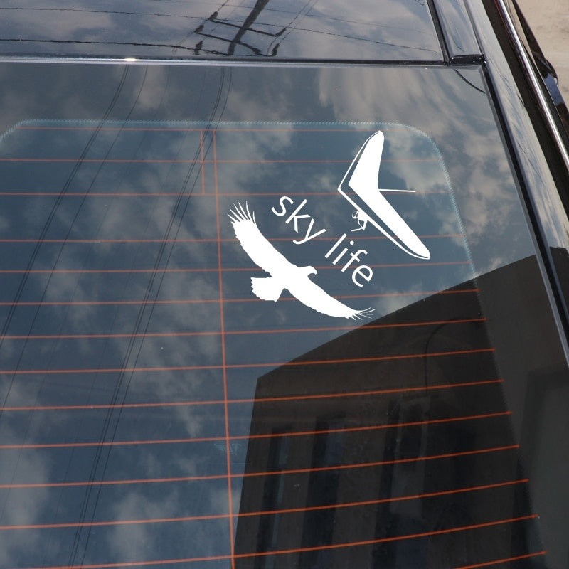18CM*16.8CM SKY LIFE HANG GLIDING PILOT EAGLE Vinyl Car Window Sticker Decal Black/Silver C15-0872