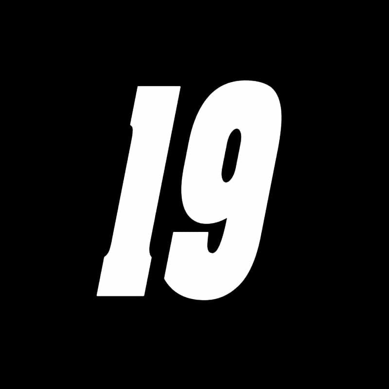 13.3CM*15CM Fashion lucky Number 19 Vinyl Car-styling Car Sticker Decal Graphical Black/Silver C11-0826