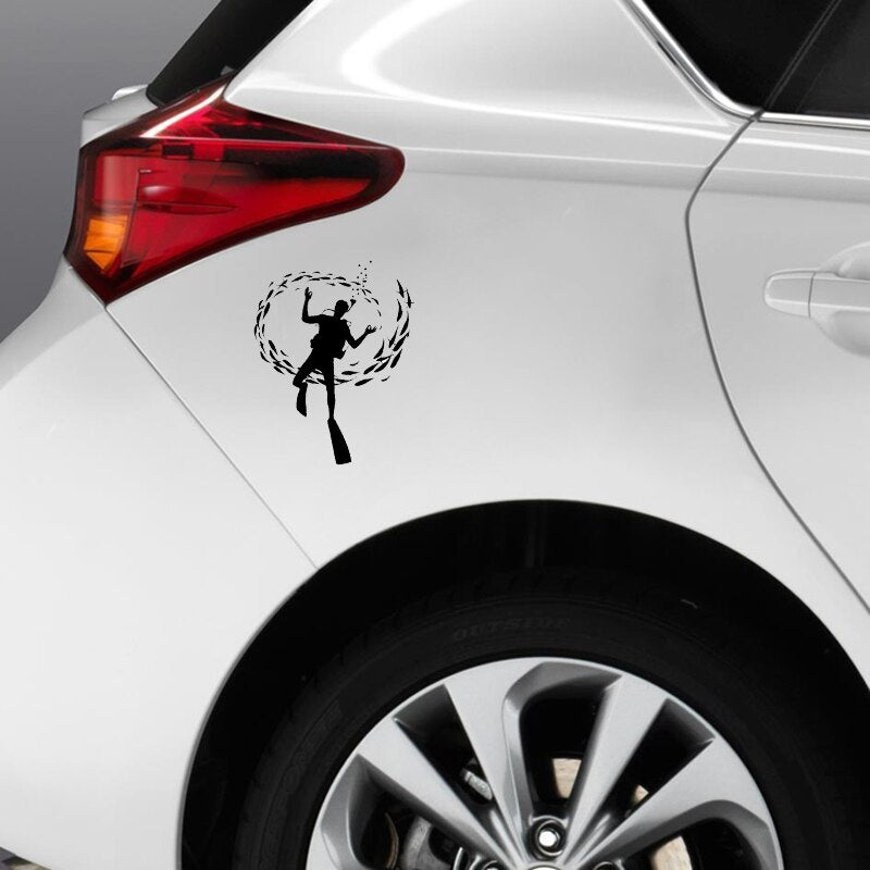 13.4*17.6CM Interesting Scuba Diver Mask Water Deep Dive Fish Car Sticker Vinyl Decor C12-0696