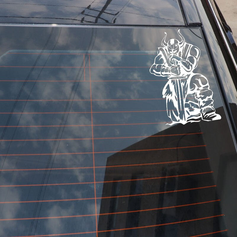 9.7*14.5CM Covering The Body Kneel Ready To Attack Viking Warrior Soldier Car Sticker Black/Silver Vinyl C21-0033