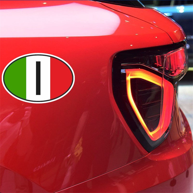 2020 NEW 15.1CM*10.1CM Car Accessories Italy Flag Country Code  Car Sticker Decal  6-0258