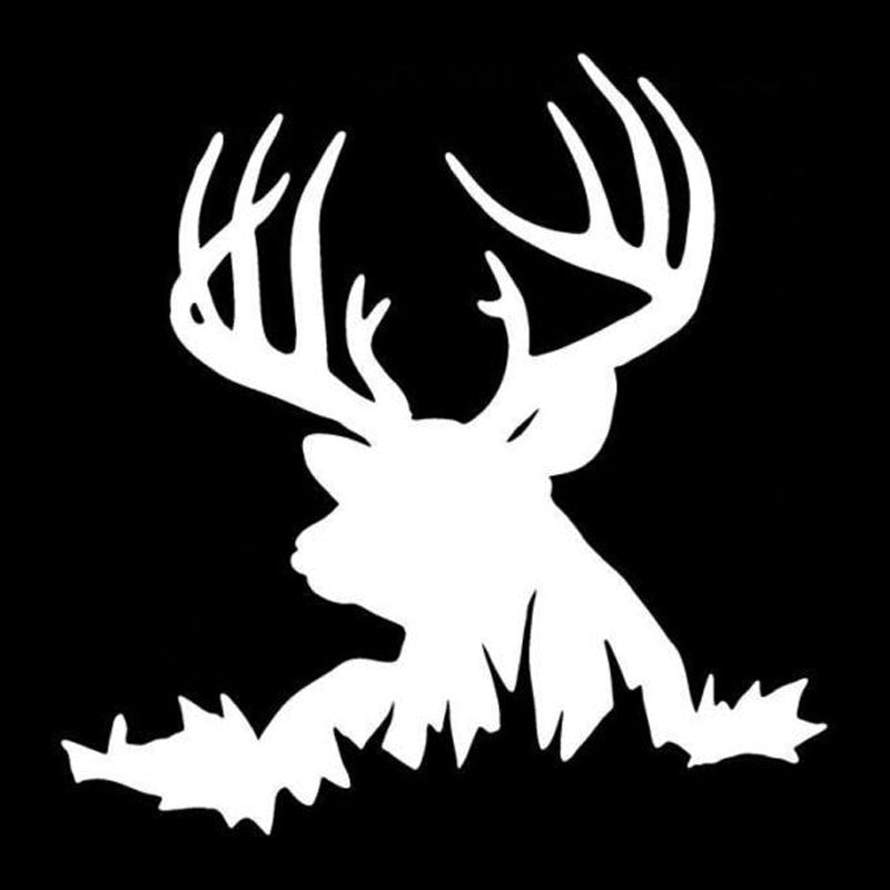 New Fashion 14.9*15.2CM Deer in Grass Car Stickers Hunting Animal Vinyl Car Styling Decals Accessories Black/Silver C9-1829