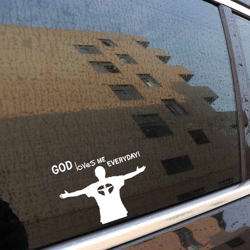 New Fashion 15.2CM*11.8CM Vinyl Decal GOD Loves ME EVERYDAY ! Phrase Church Christian Man Prayer Car Sticker Black/Silver C3-1316