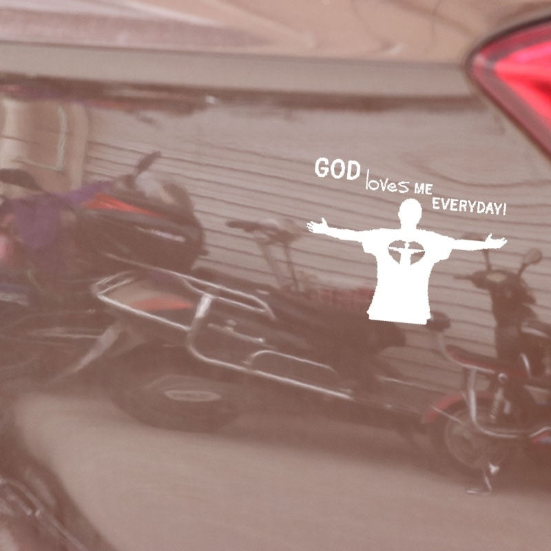New Fashion 15.2CM*11.8CM Vinyl Decal GOD Loves ME EVERYDAY ! Phrase Church Christian Man Prayer Car Sticker Black/Silver C3-1316