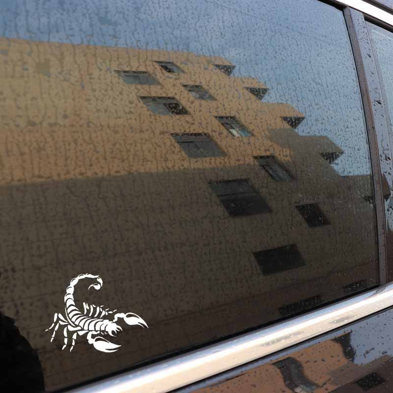15.5CM*12.6CM Valiant Scorpion Delicate Dazzling Predator Car Sticker Vinyl Decal Black/Silver C19-0430