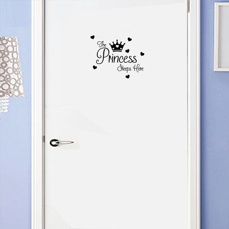 25*20.2CM PRINCESS SlEEPS HERE Baby Girls Room Door Sticker Home Decor Wall Decal D1-0180