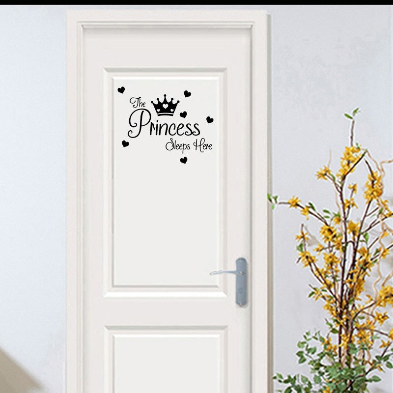 25*20.2CM PRINCESS SlEEPS HERE Baby Girls Room Door Sticker Home Decor Wall Decal D1-0180