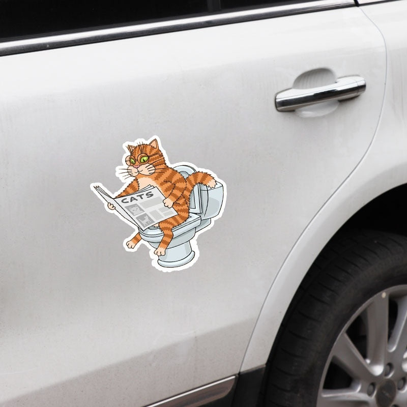14.2CM*14.6CM  Cat On The Toilet Wearing Glasses Reading A Newspaper PVC Car Sticker