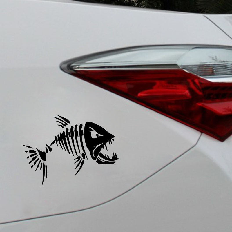 17.8*12.6CM Mad Fish Funny Decal Car Window Decoration Vinyl Stickers Motorcycle Accessories C4-0750