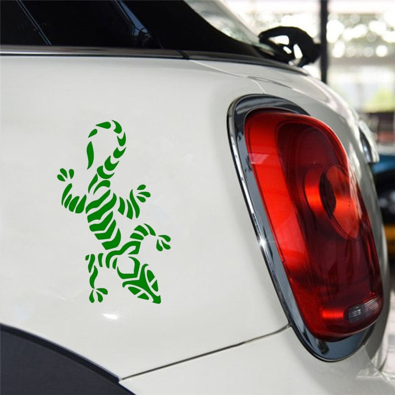 12.4cm*15.5cm Novelty Gecko Lizard Car Sticker  Fashion Vinylg Decoration Waterproof Decal