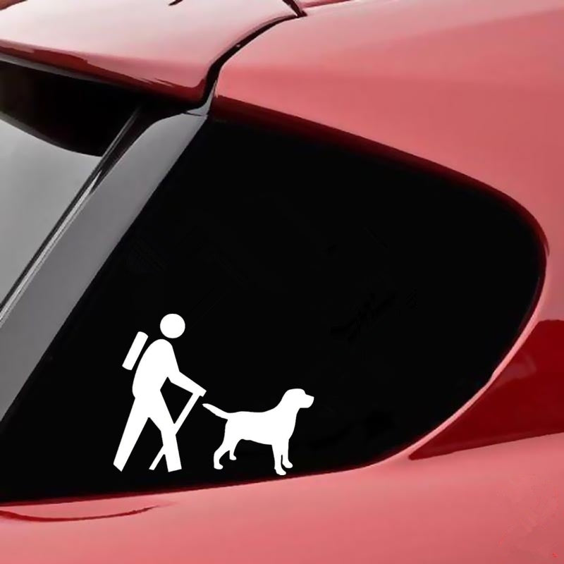 15.7cm*12.7cm Hiker Labrador Retriever Decal Novelty Vinyl Decal Sticker Cars Door Window Bumper Decoration