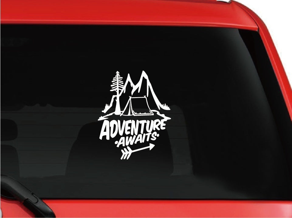 15CM*13CM Adventure Awaits Vinyl Car Sticker Pine Tree Travel Mountains Car Decal 6 Colors