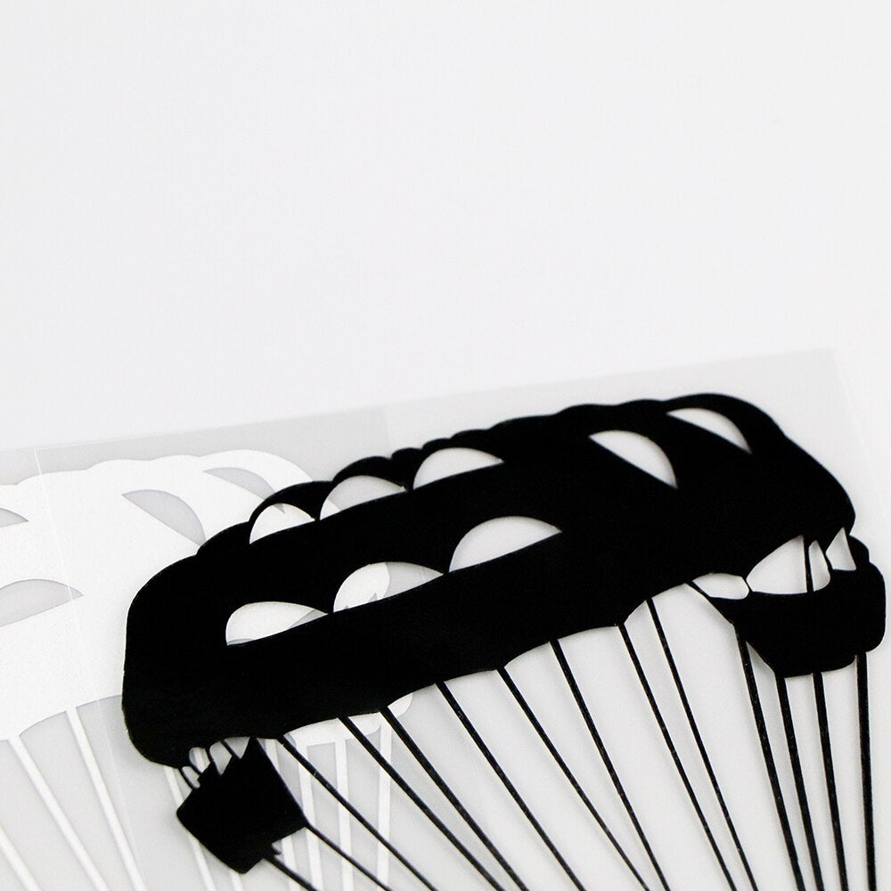 10.5×15.9CM Interesting Boy Extreme Parachute Sports Vinyl Car Sticker Decal Funny Decor Black / Silver 10A-0529