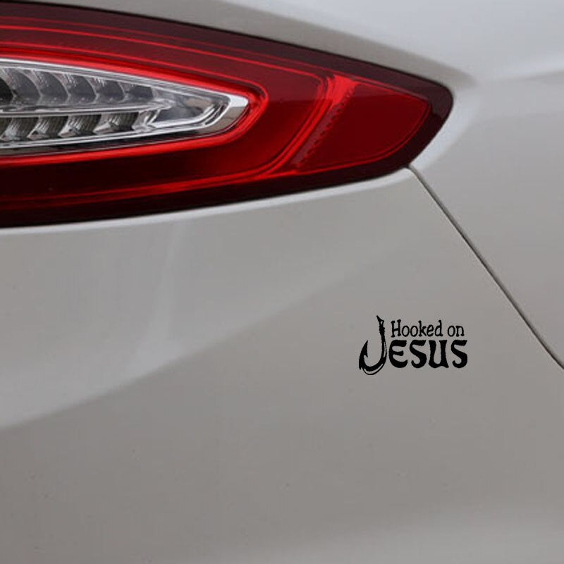 14CM*7.6CM Hooked On JESUS Car Sticker Vinyl Decal Religious Christian Fish Black/Silver C3-1341