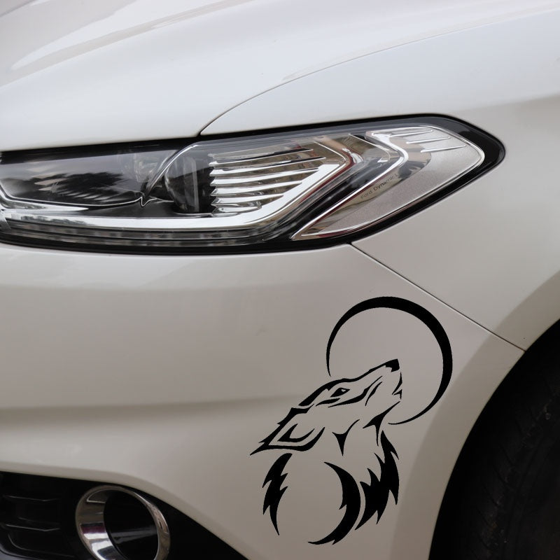 12.6cm*15.4cm Vinyl Decal Wolf Moon Funny Werewolf Auto Car Sticker Window Decor 6 Colors