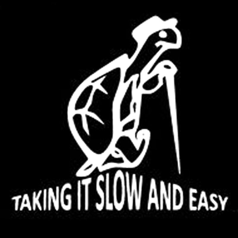 Hot 14.9CM*13.3CM Slow And Easy Vinyl Decal Sticker Funny Tortoise Car Sticker Auto Styling Cartoon Stickers Car Accessories